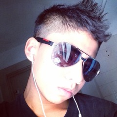 Alejandro Galindo 20