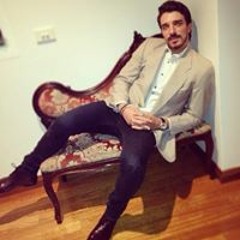 Erik Gordon 4