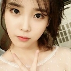 Mary        McCartney