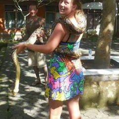 Naomi Charmaine Klein