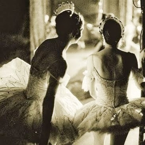 Stream Hailey Summers music | Listen to songs, albums, playlists for