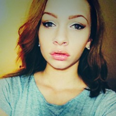 MichaelaMillls⚡️