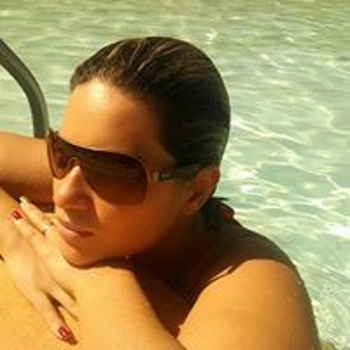 Fabiana Gomes 33’s avatar