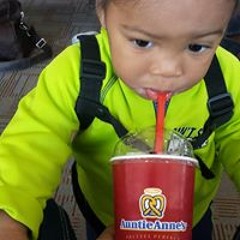 Akelia Mzfunnybunnie