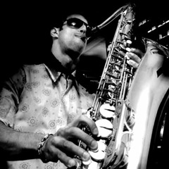 RODRIGO GODOI Saxophonist