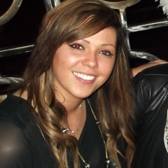 that girl kelly anne