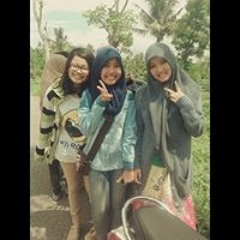 Sally Wulandari Karunia