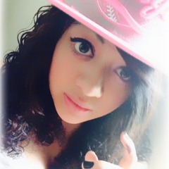 Qkeniia ZavVala Azteca