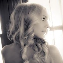 Adrianne E Humphries