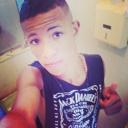 Stream Mc 2n - Sou o Seu Primeiro Plano [/RAP/]' na produção , eu mesmo ...