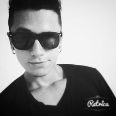 Thiago Santos107