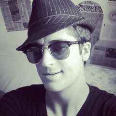 tiohollister