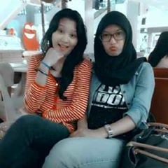 Meyy Lee Nda WifeSone