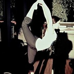 Emily Yogini Pfluger