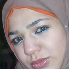Dina Saad 25