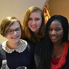 Kika Persis Von Roretz