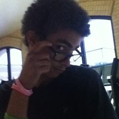 Dustin Thompson 19