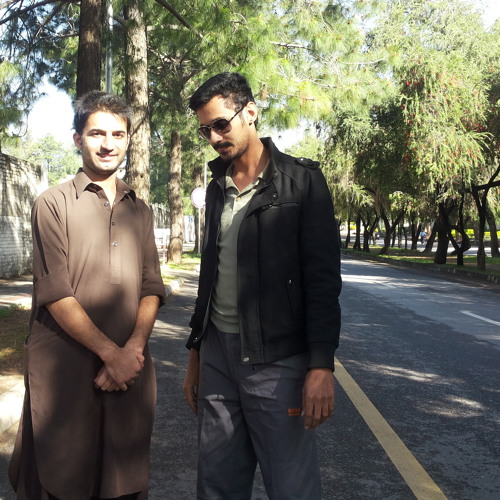 Un Ki Aankhon Se Masti Barasti Rahe - Aziz Mian