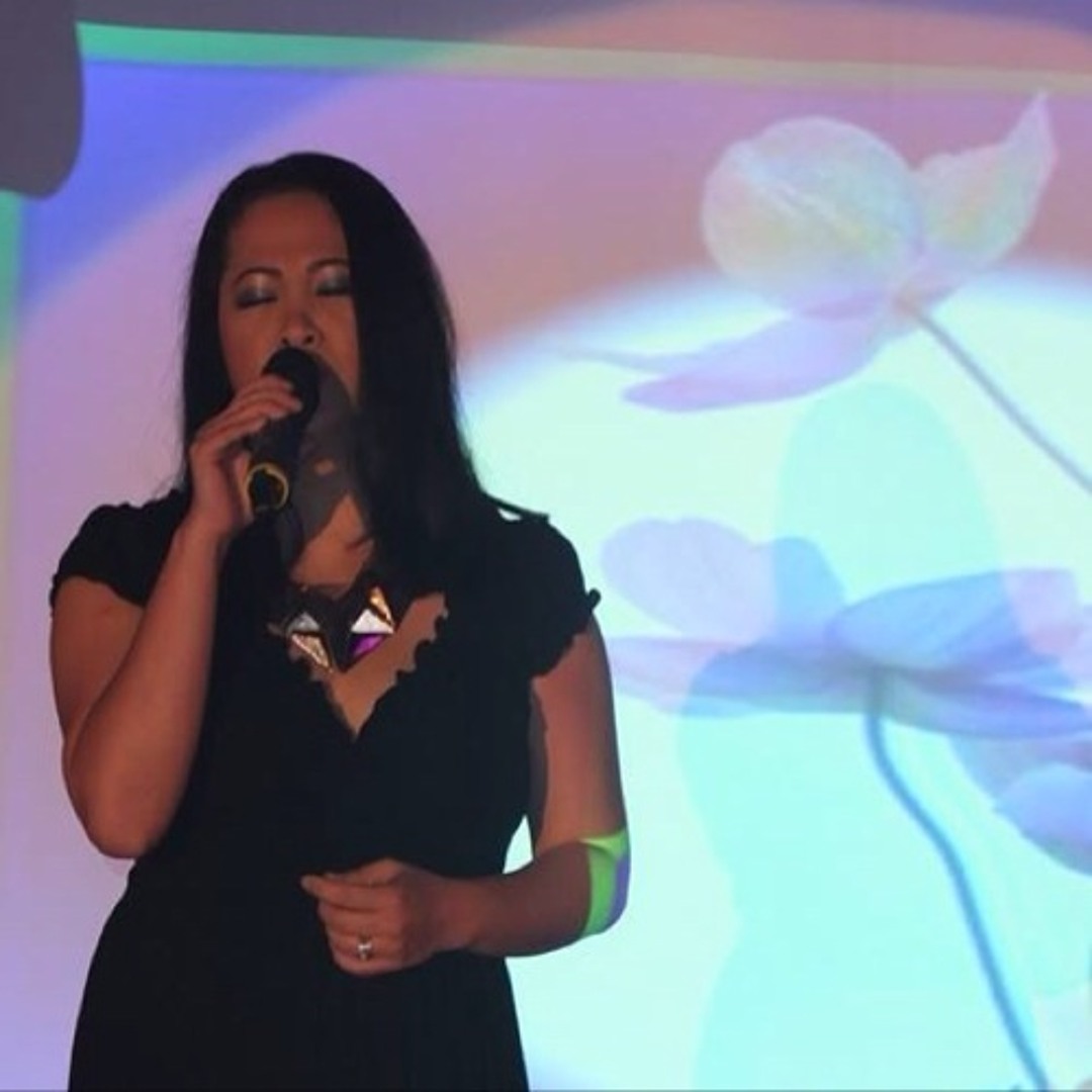 stream-how-could-an-angel-break-my-heart-by-tammy-quynh-nhu-tran