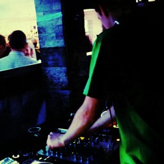 Dj L-Load
