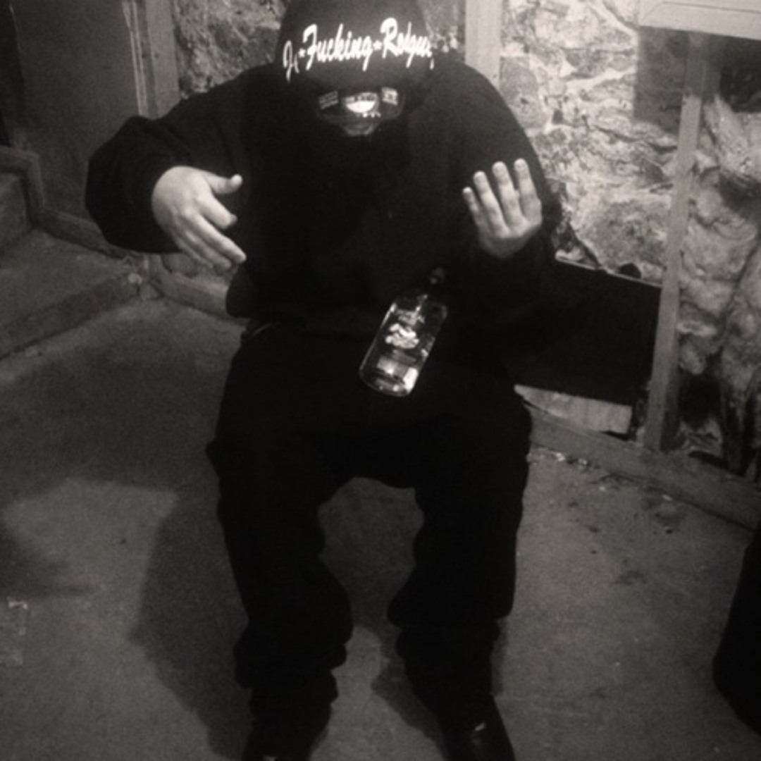 Stream jessy_savage music | Listen to songs, albums