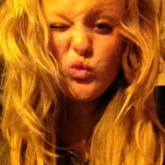 Simone Emilie-Zoë Hans