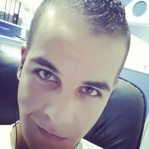 Mustafa Ahmed ♪’s avatar
