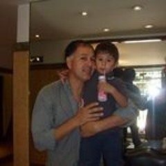 Luis Lobos 3