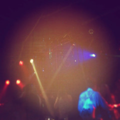 Drum zu dem Bass