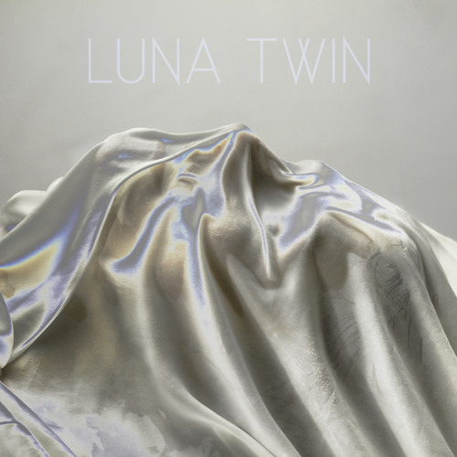 Luna Twin’s avatar