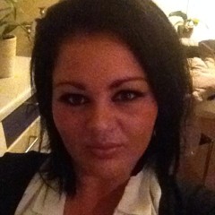 Christina Andersen 12