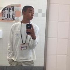 Isaiah ÑêwBłöød Gee