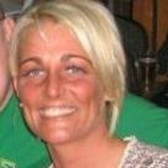 Sarah Jane Cushion-Edge