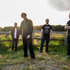 Mark V & Chaining Daisy