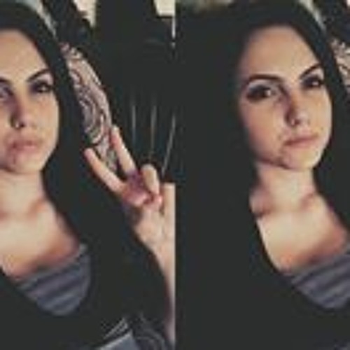 Stream Crissy Cristiana music | Listen to songs, albums, playlists for