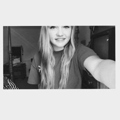 LoraleeG01