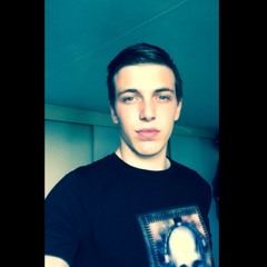 Thomas van den Berg 8