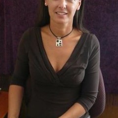 Nicole Charteris