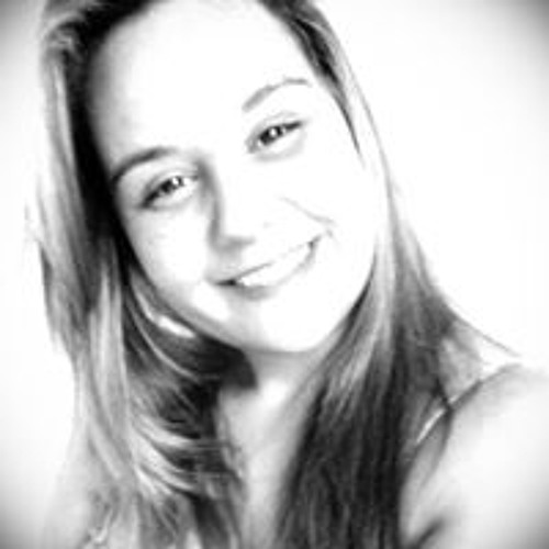 Naiana Machado’s avatar