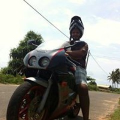 Andrew Fernando