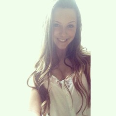 Raine Nicole 1