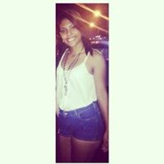 Joyce Costa 21
