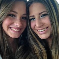 Alexandra Castillo 26