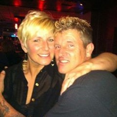 Gloria N Darryl Maurer