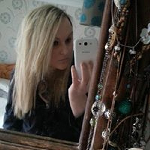 Carly Emma Sharman’s avatar