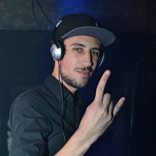 Stream Matheus_Gomes music | Listen to songs, albums, playlists for ...