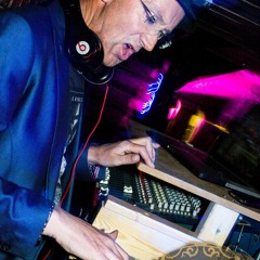 DJ Mikeb