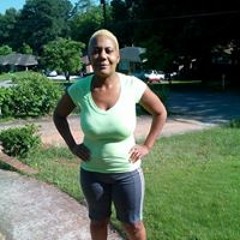 Nadia Jones Istandalong