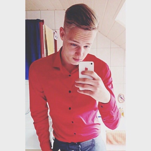 Stream Maximo_King music | Listen to songs, albums, playlists for free ...