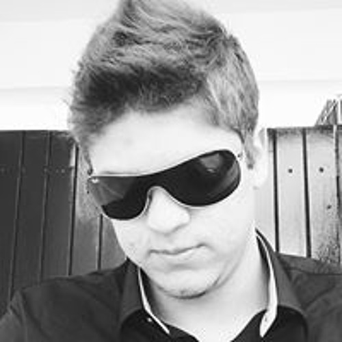 Felipe Lira 25’s avatar